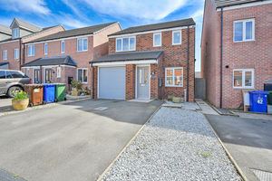 Photo 1- click for photo gallery